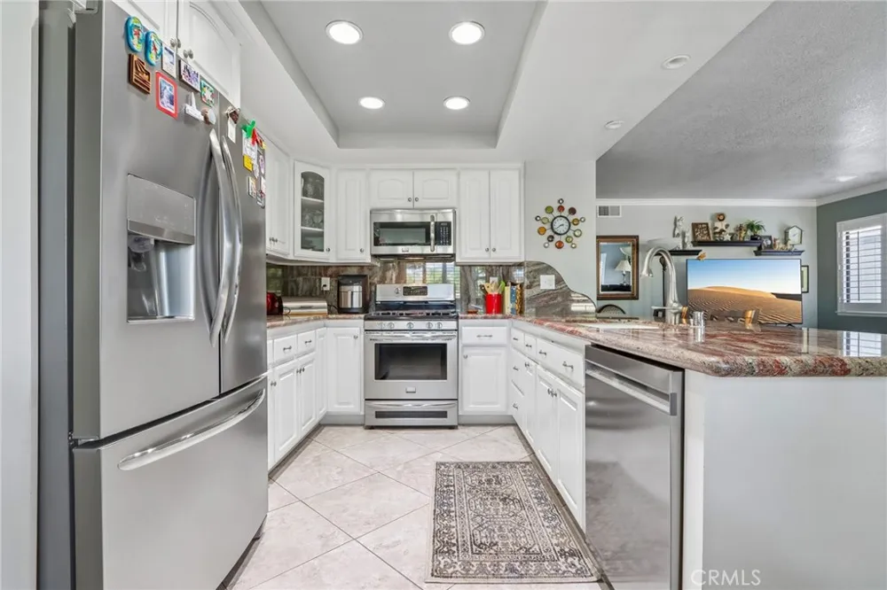4914 Calle El Toro La Verne, CA 91750