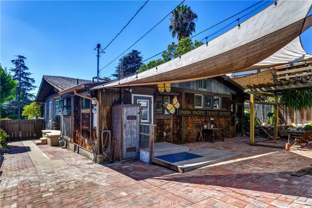 6012 Painter Whittier, CA 90601