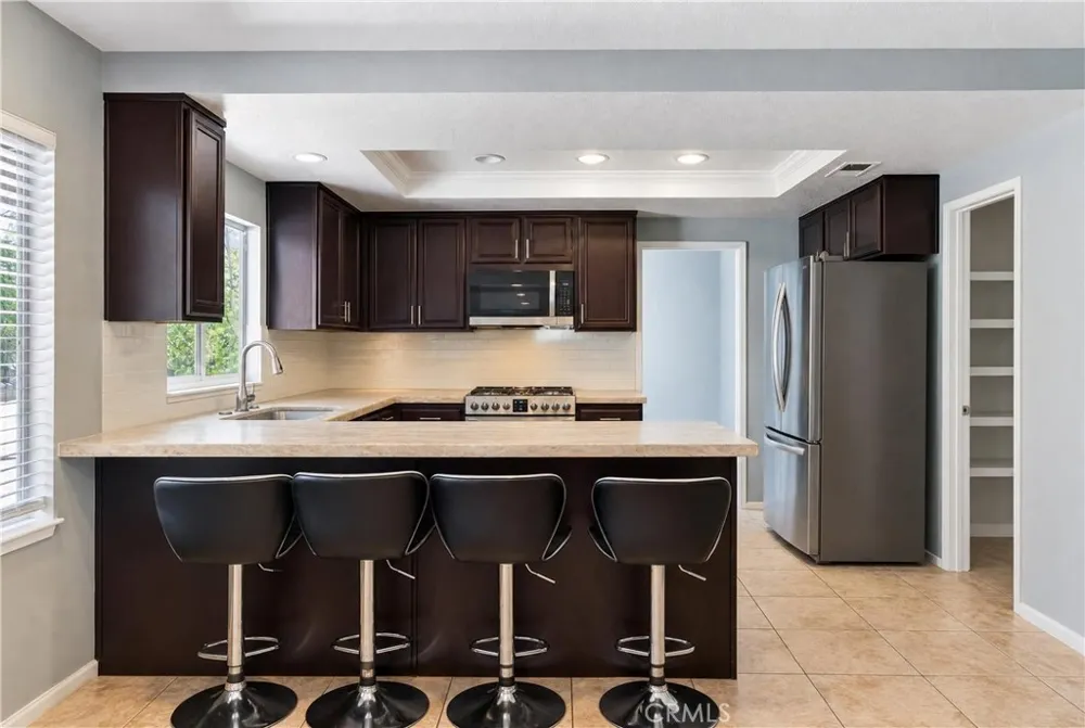 145 Cottonwood Ave Riverside, CA 92506