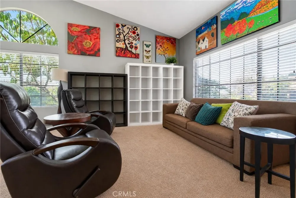 145 Cottonwood Ave Riverside, CA 92506
