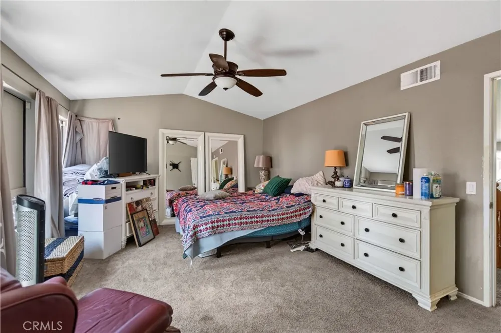 145 Cottonwood Ave Riverside, CA 92506