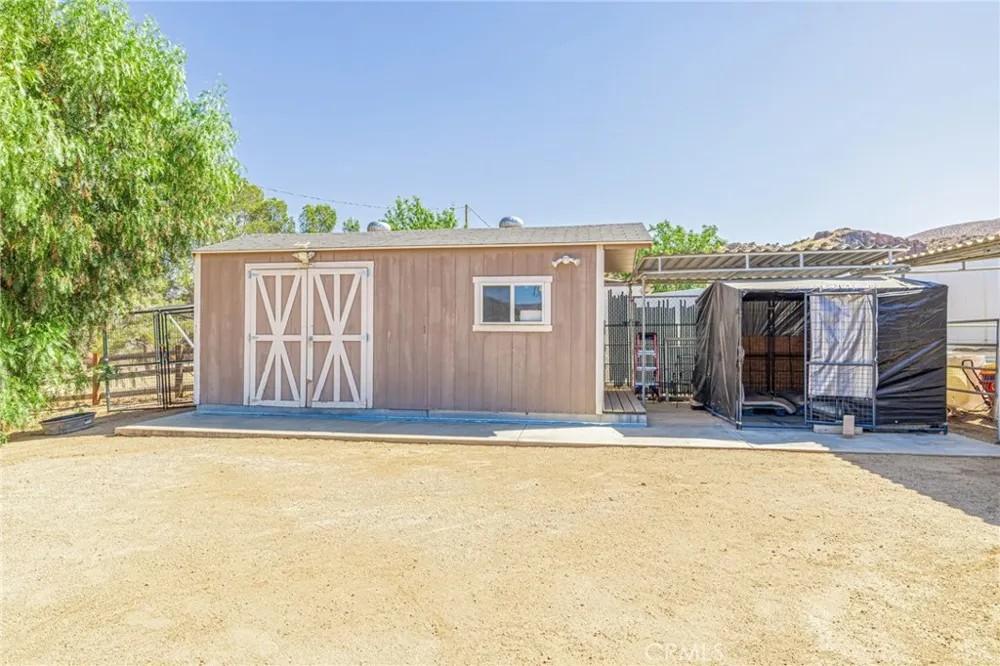 4114 9th Acton, CA 93510