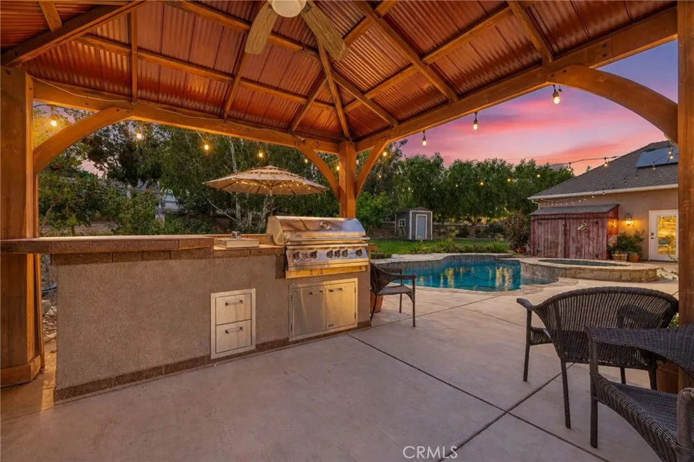 4114 9th Acton, CA 93510
