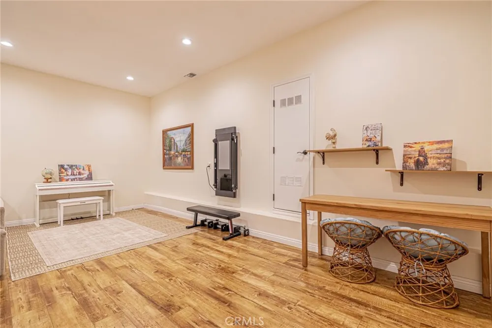 4114 9th Acton, CA 93510