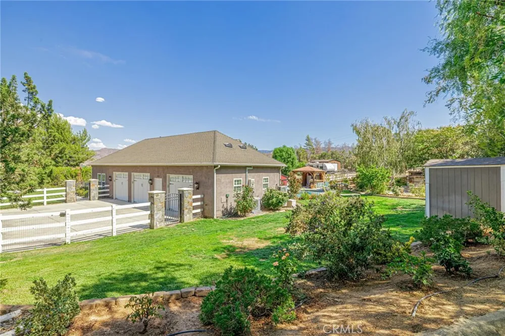 4114 9th Acton, CA 93510