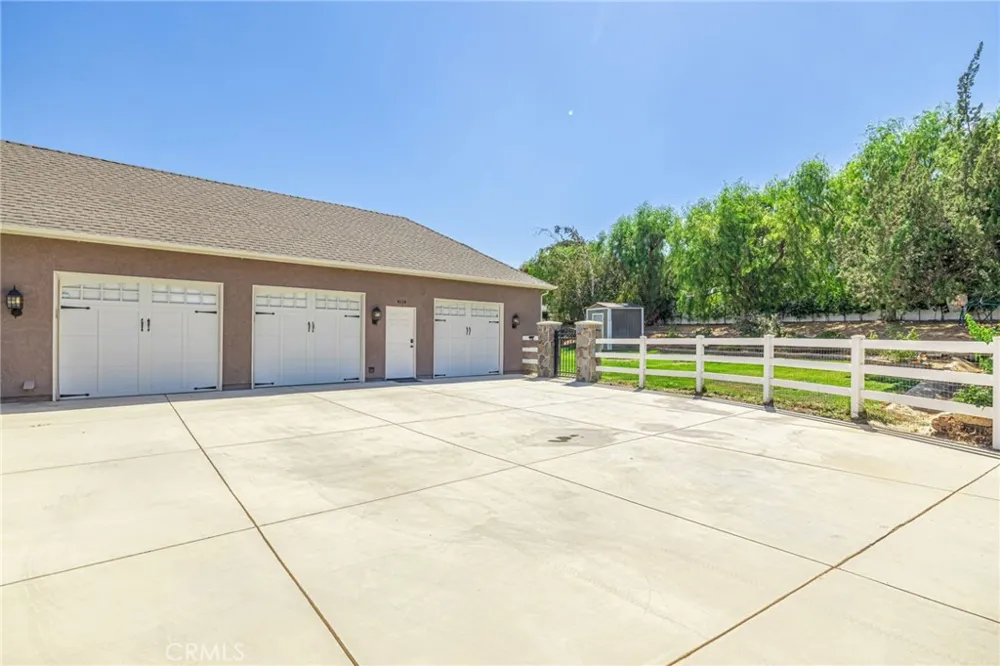 4114 9th Acton, CA 93510