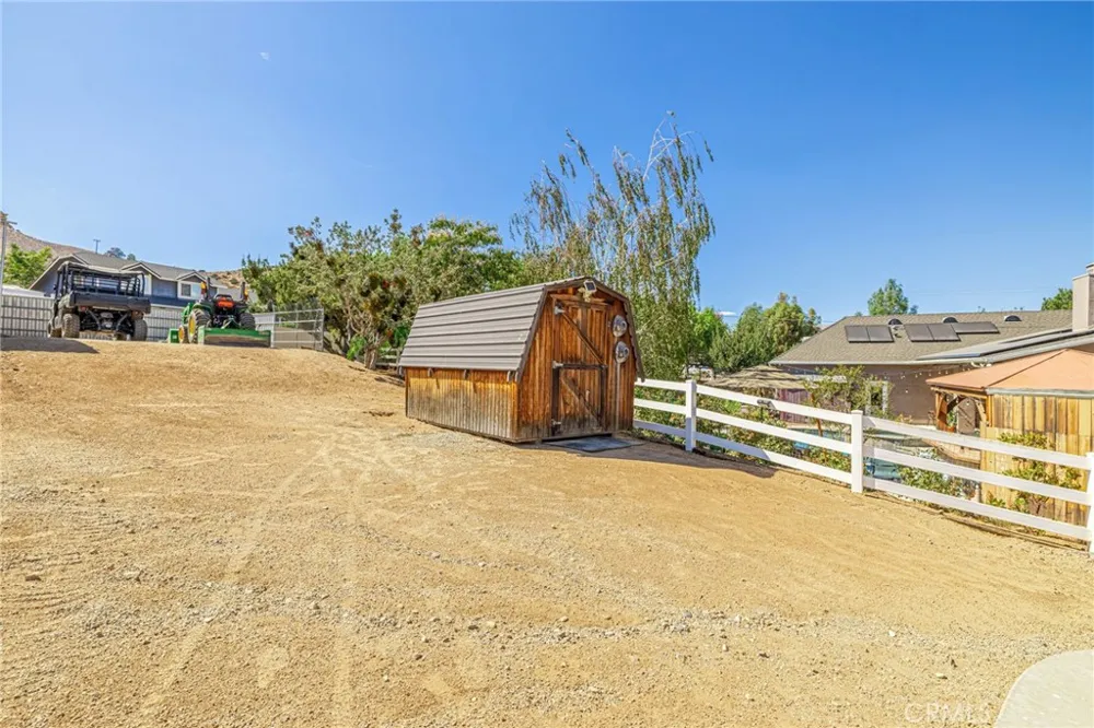 4114 9th Acton, CA 93510