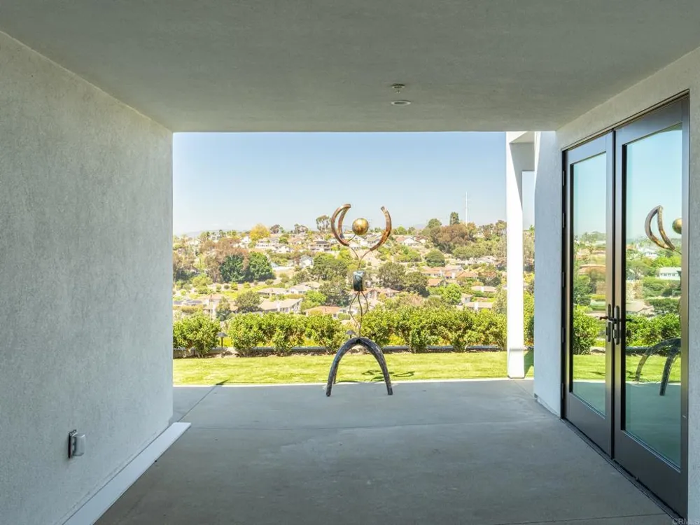 1110 Solana Drive Del Mar, CA 92014