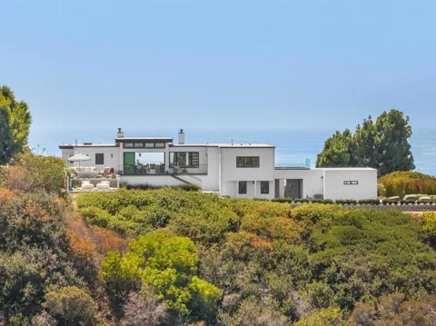 1110 Solana Drive