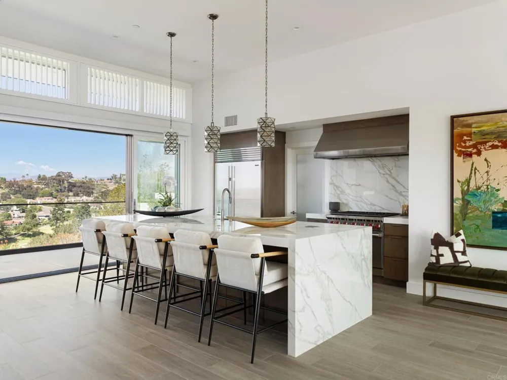 1110 Solana Drive Del Mar, CA 92014