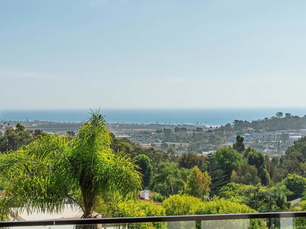 1110 Solana Drive Del Mar, CA 92014