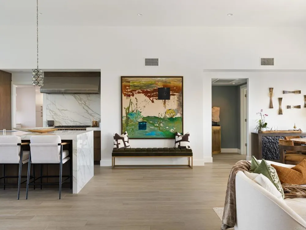 1110 Solana Drive Del Mar, CA 92014