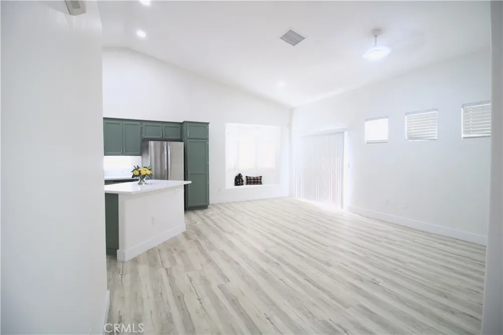 808 Hinckley Fillmore, CA 93015