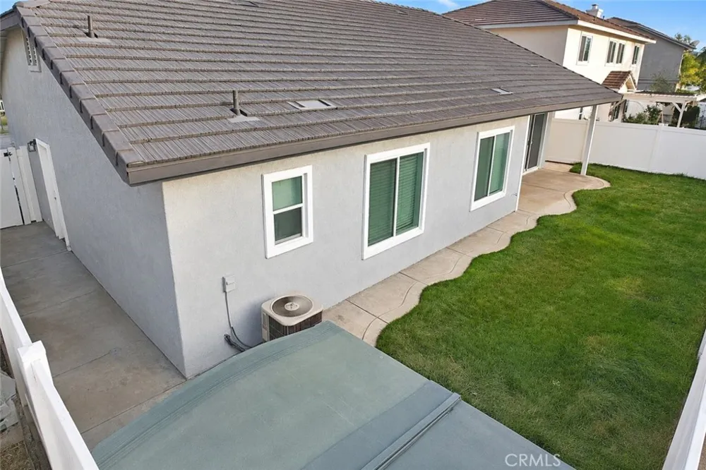 808 Hinckley Fillmore, CA 93015