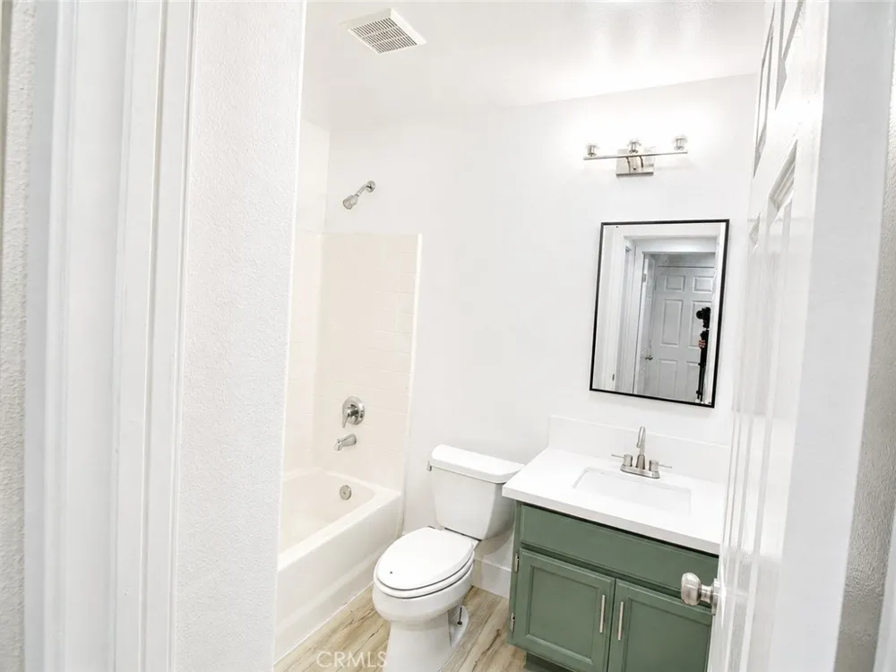 808 Hinckley Fillmore, CA 93015