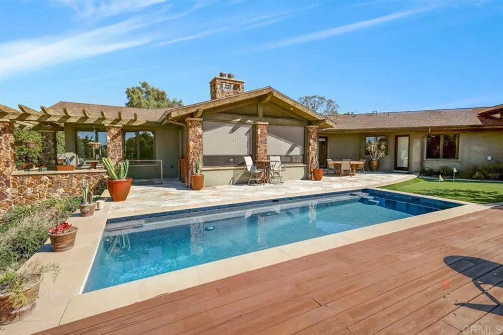 14502 Fruitvale Road Valley Center, CA 92082