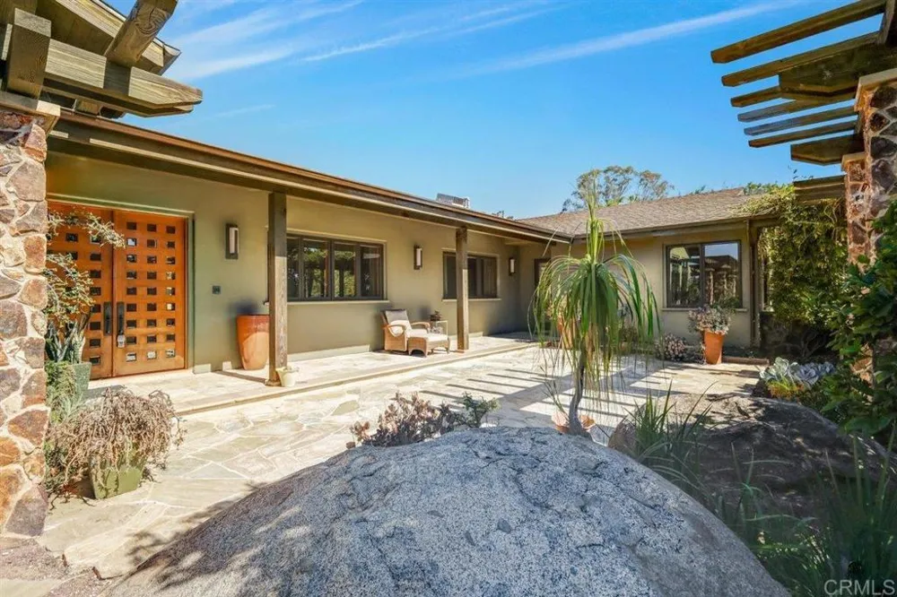 14502 Fruitvale Road Valley Center, CA 92082