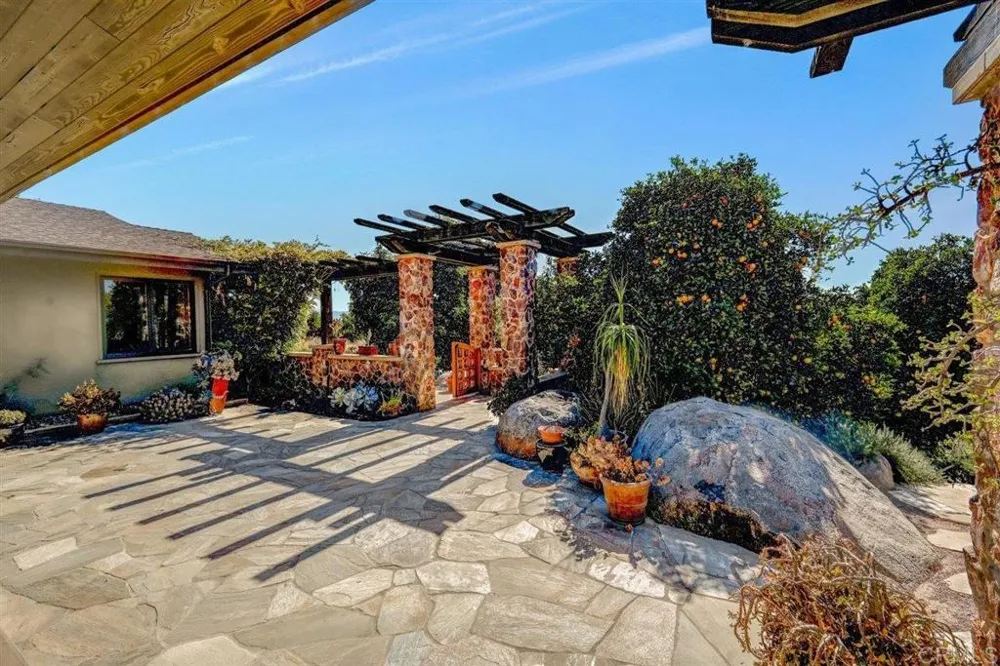 14502 Fruitvale Road Valley Center, CA 92082