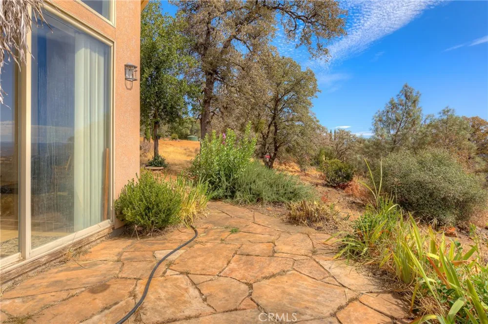 9018 winding way Oregon House, CA 95962