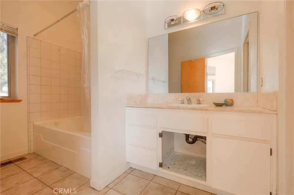 9018 winding way Oregon House, CA 95962