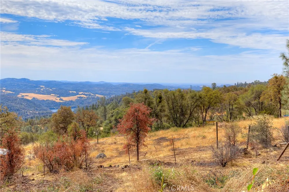 9018 winding way Oregon House, CA 95962