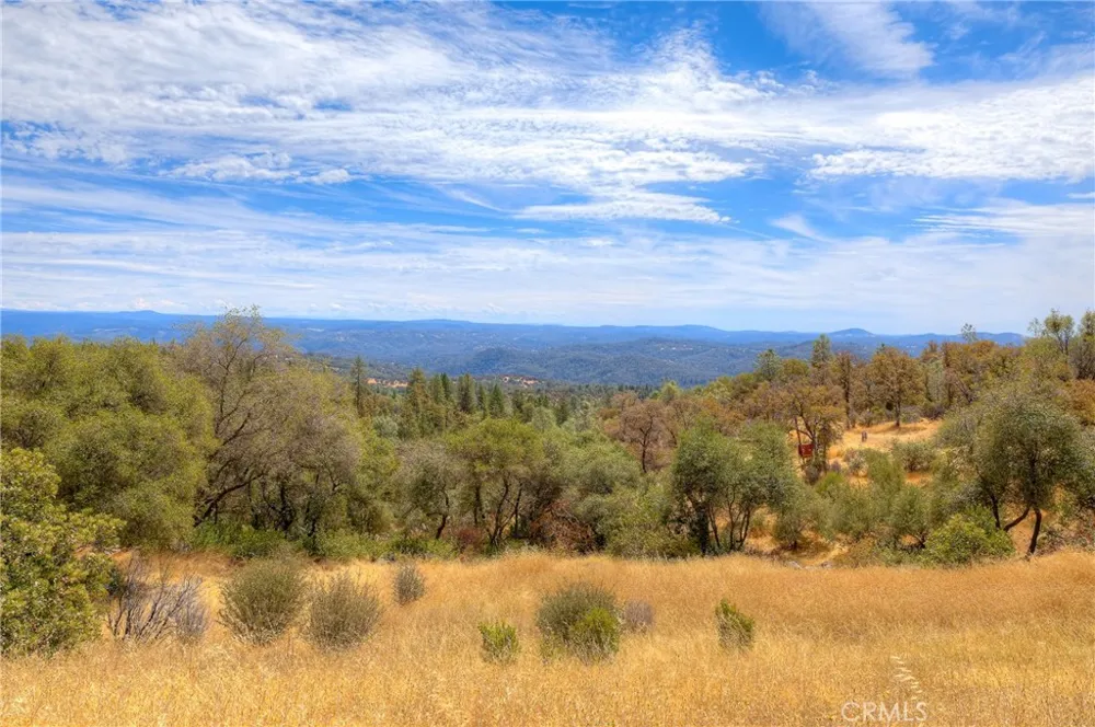 9018 winding way Oregon House, CA 95962