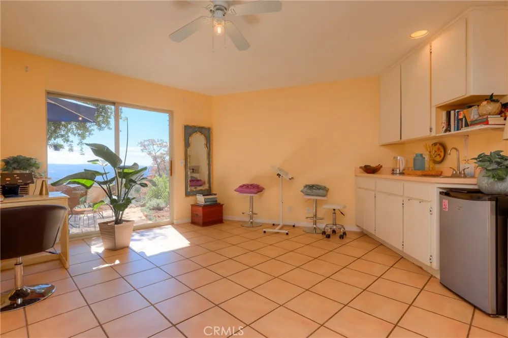 9018 winding way Oregon House, CA 95962