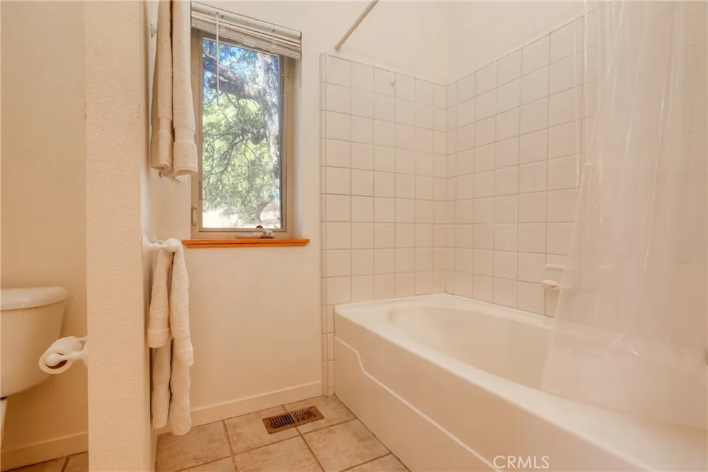 9018 winding way Oregon House, CA 95962
