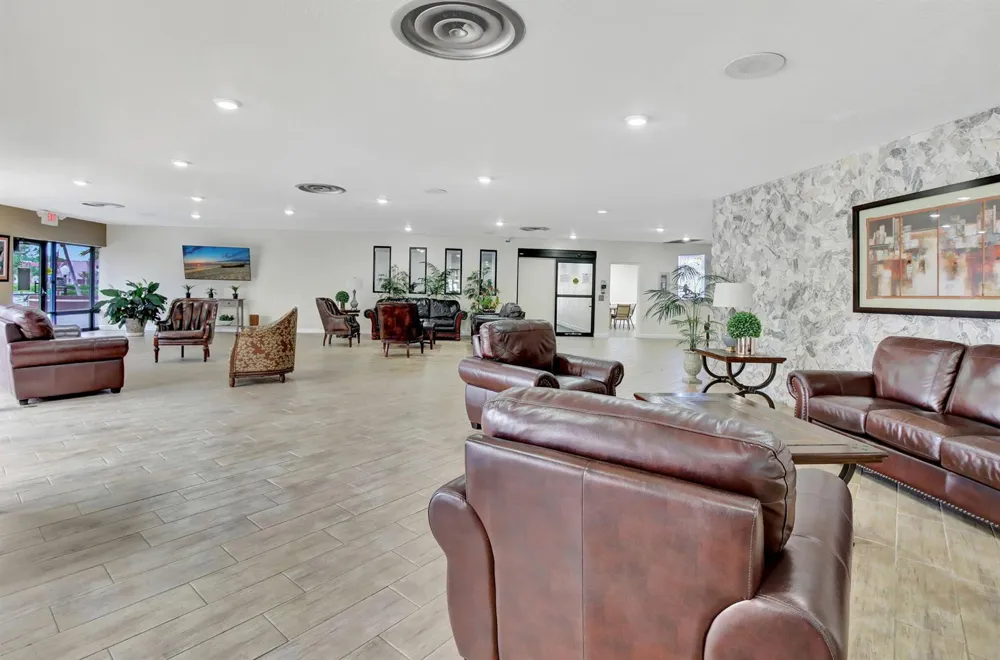 9201 Sunrise Lakes Boulevard #202 Sunrise, FL 33322