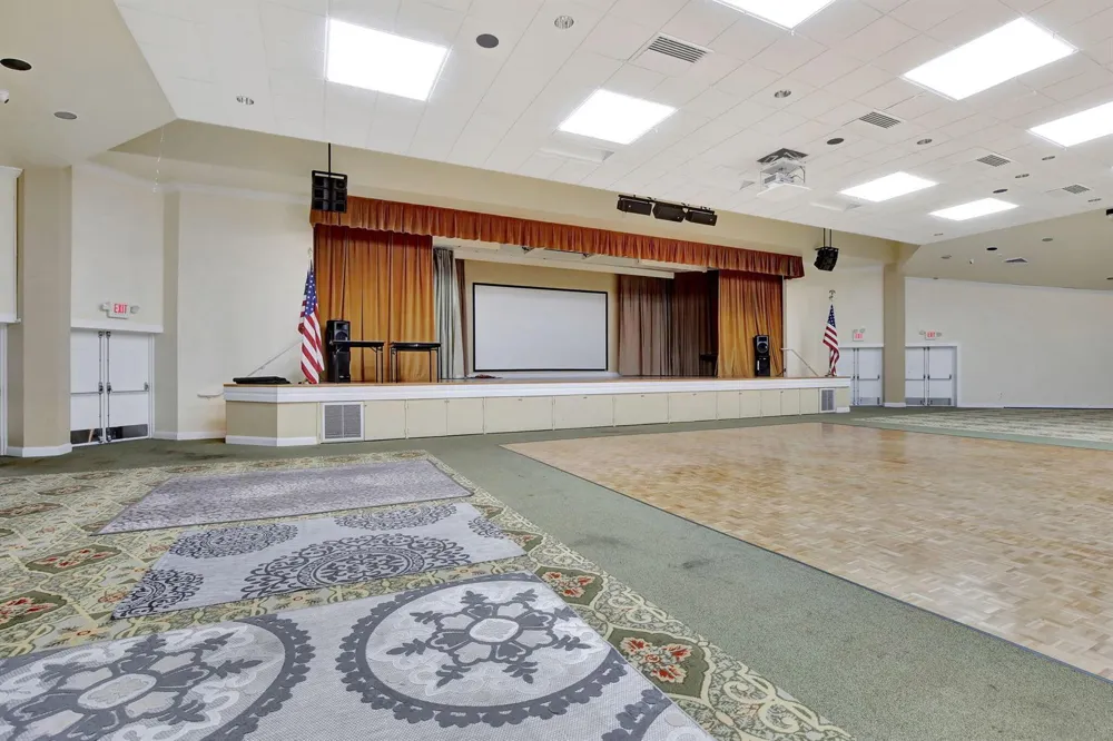 9201 Sunrise Lakes Boulevard #202 Sunrise, FL 33322