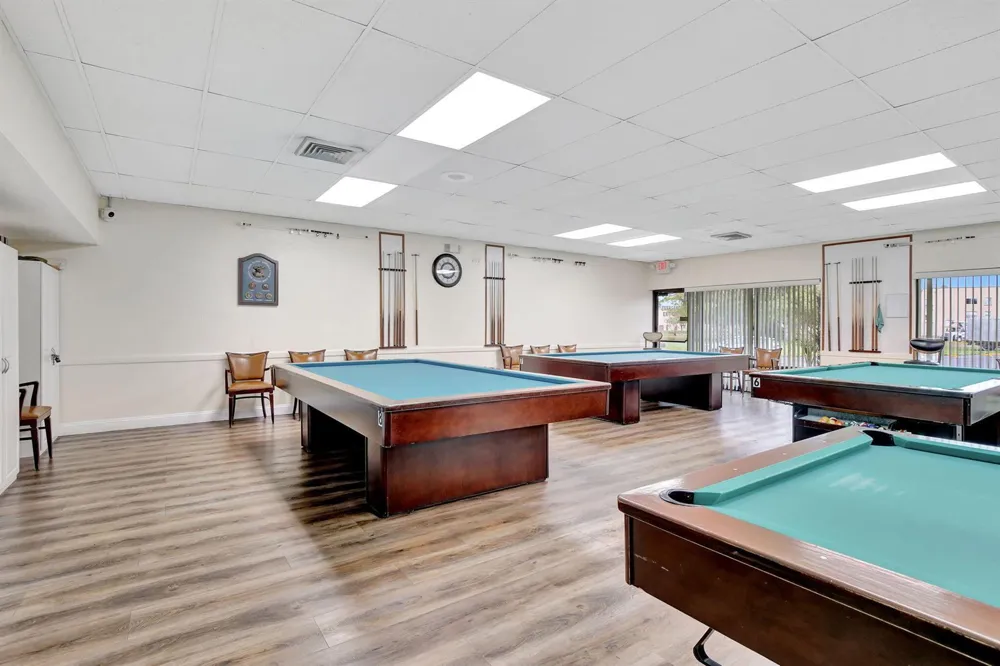 9201 Sunrise Lakes Boulevard #202 Sunrise, FL 33322
