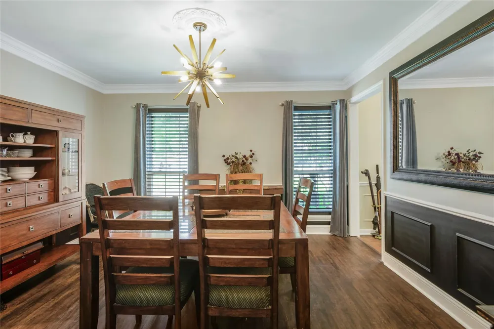 906 Glouchester Lane Houston, TX 77073