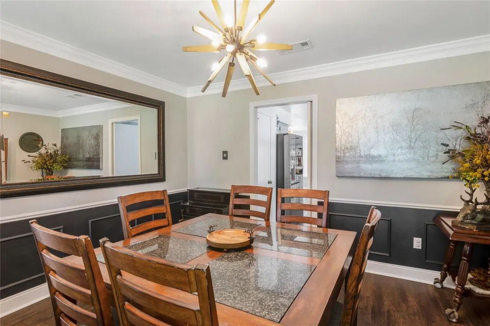 906 Glouchester Lane Houston, TX 77073