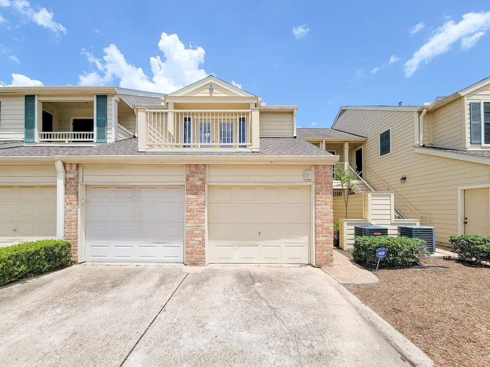 755 Bering Drive #B Houston, TX 77057