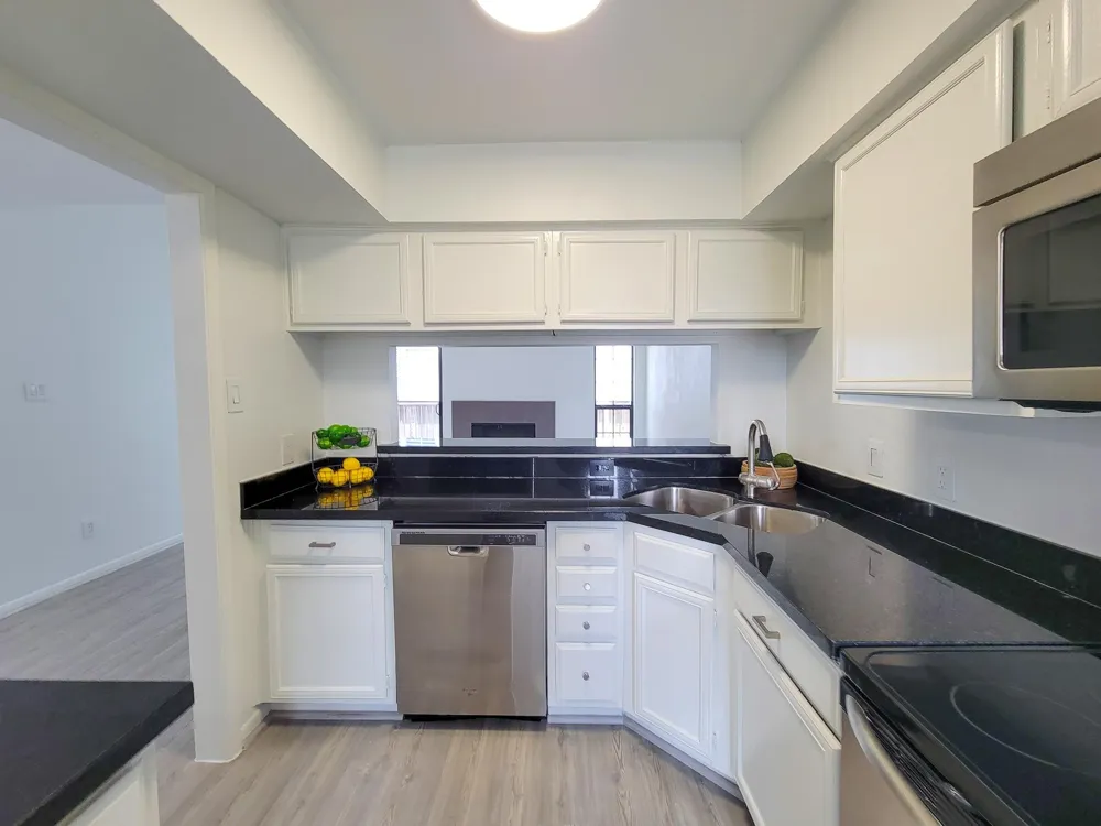 755 Bering Drive #B Houston, TX 77057
