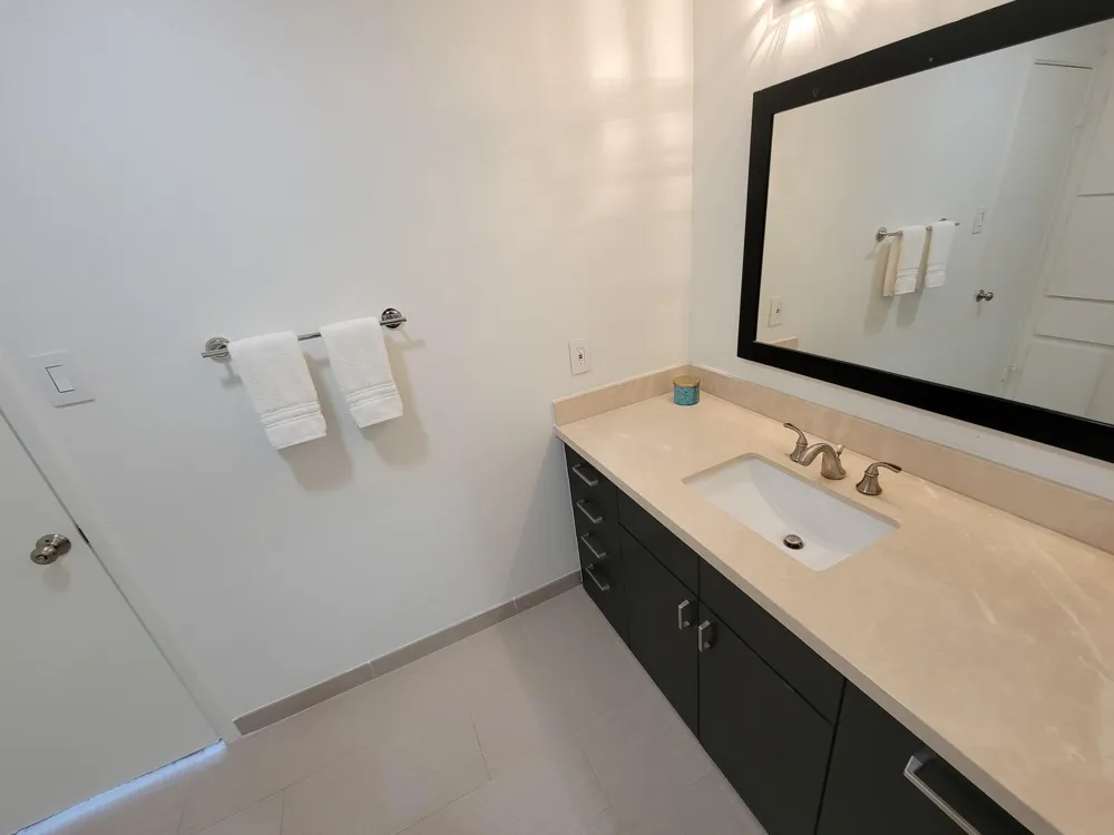 755 Bering Drive #B Houston, TX 77057
