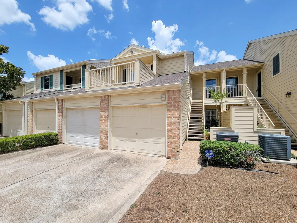 755 Bering Drive #B Houston, TX 77057