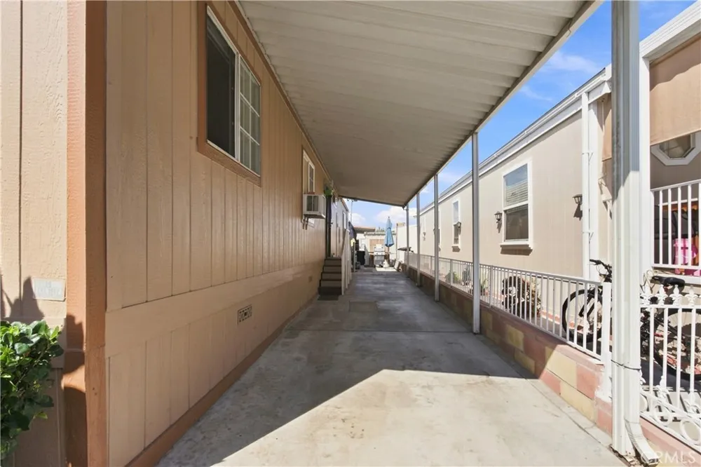 1241 N East St, Spc 96 Anaheim, CA 92805
