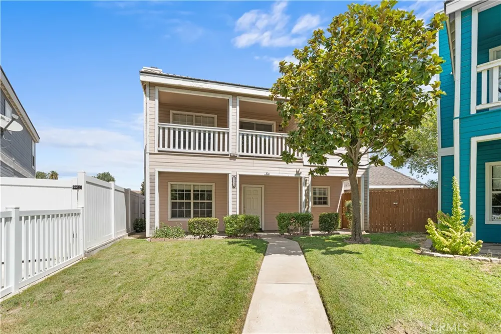25538 Portola Loma Linda, CA 92354