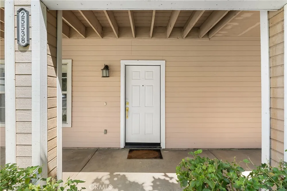 25538 Portola Loma Linda, CA 92354