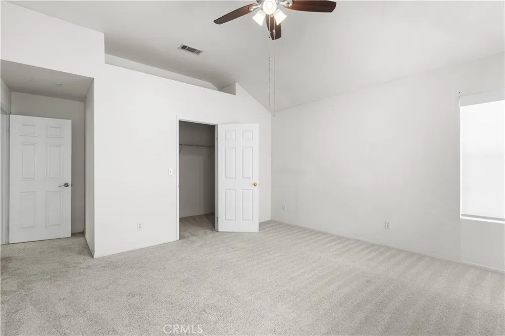 25538 Portola Loma Linda, CA 92354