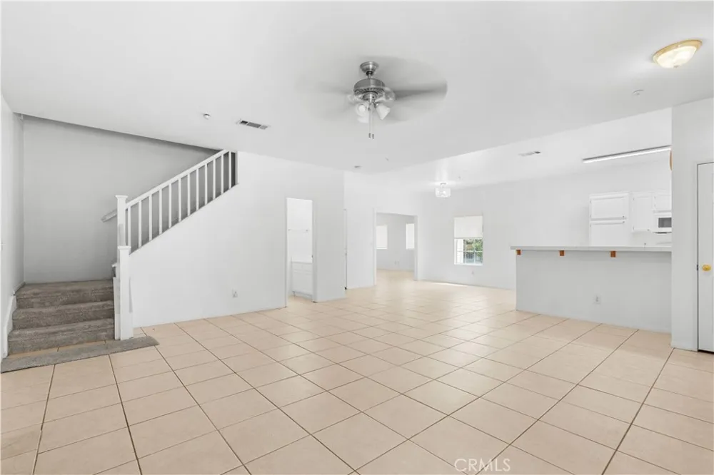 25538 Portola Loma Linda, CA 92354