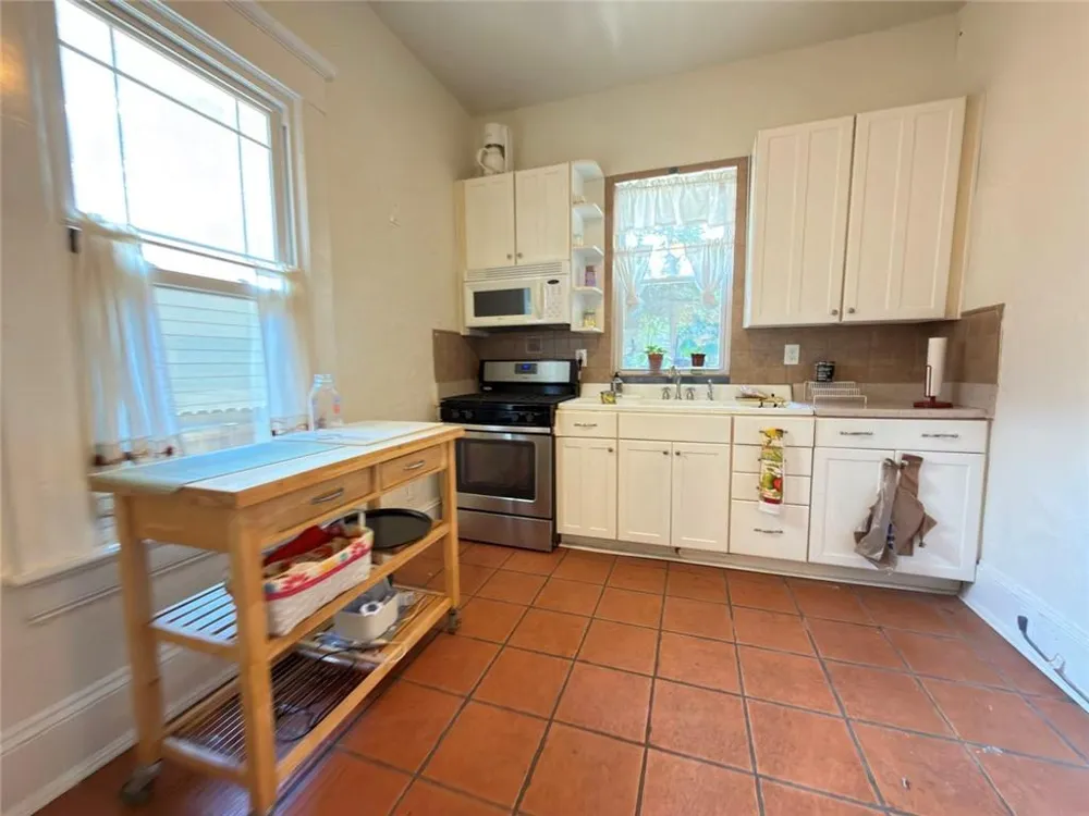 1453 Metropolitan Parkway SW Atlanta, GA 30310