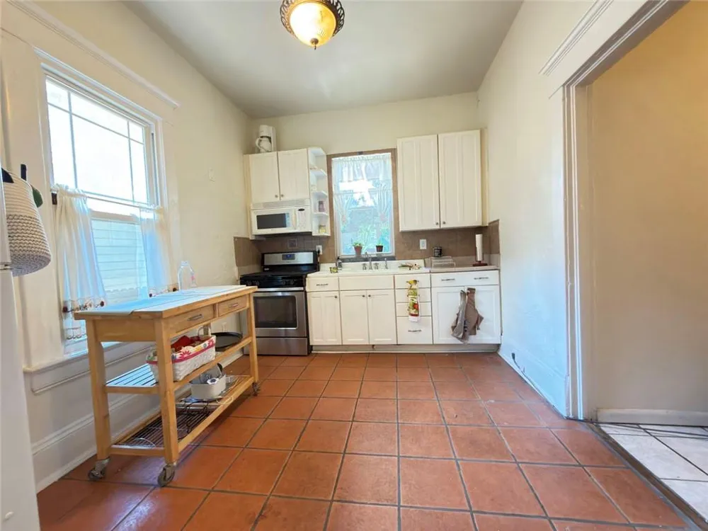 1453 Metropolitan Parkway SW Atlanta, GA 30310