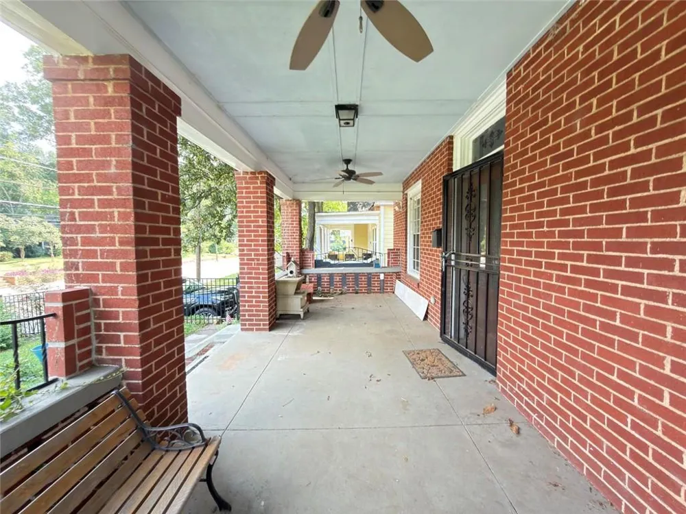 1453 Metropolitan Parkway SW Atlanta, GA 30310