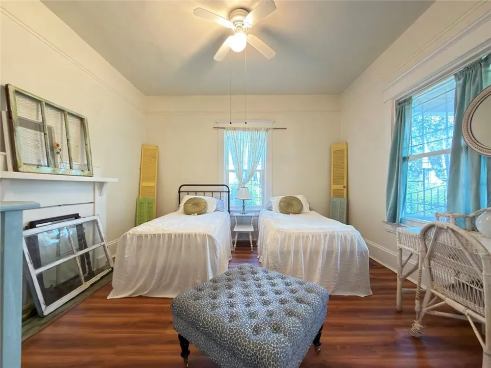1453 Metropolitan Parkway SW Atlanta, GA 30310