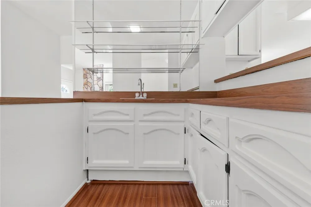 1321 Greenbriar Glendale, CA 91207