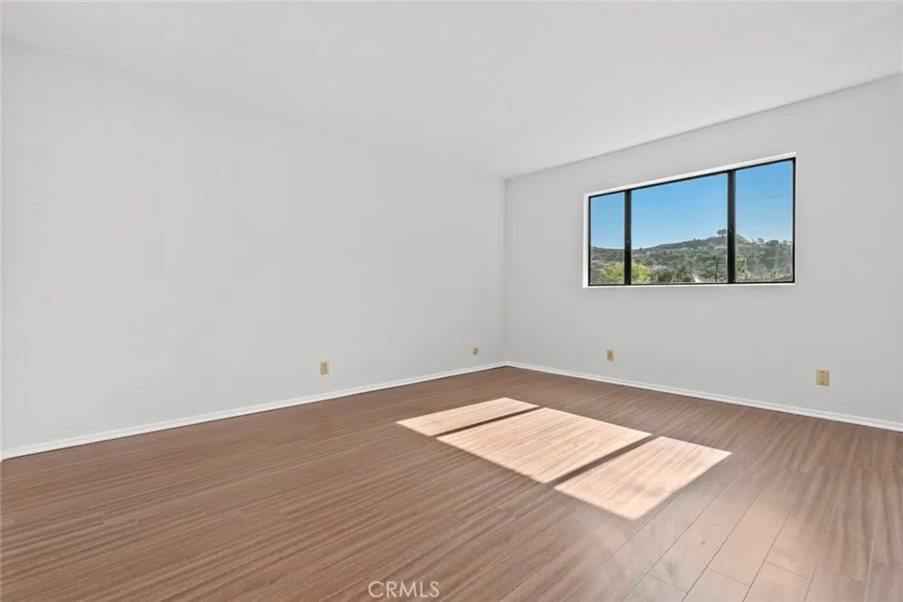 1321 Greenbriar Glendale, CA 91207