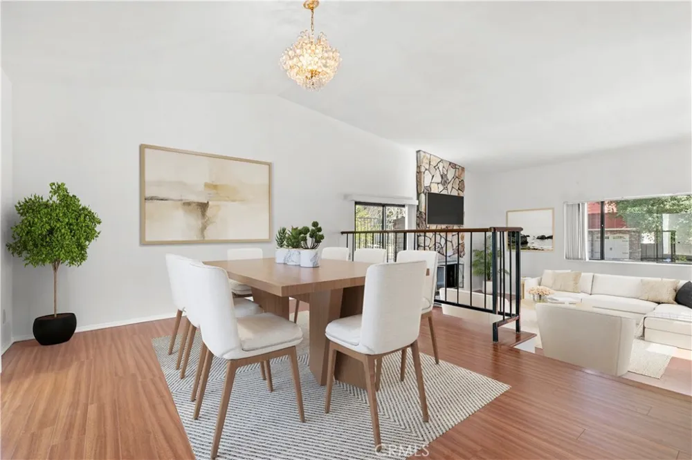 1321 Greenbriar Glendale, CA 91207