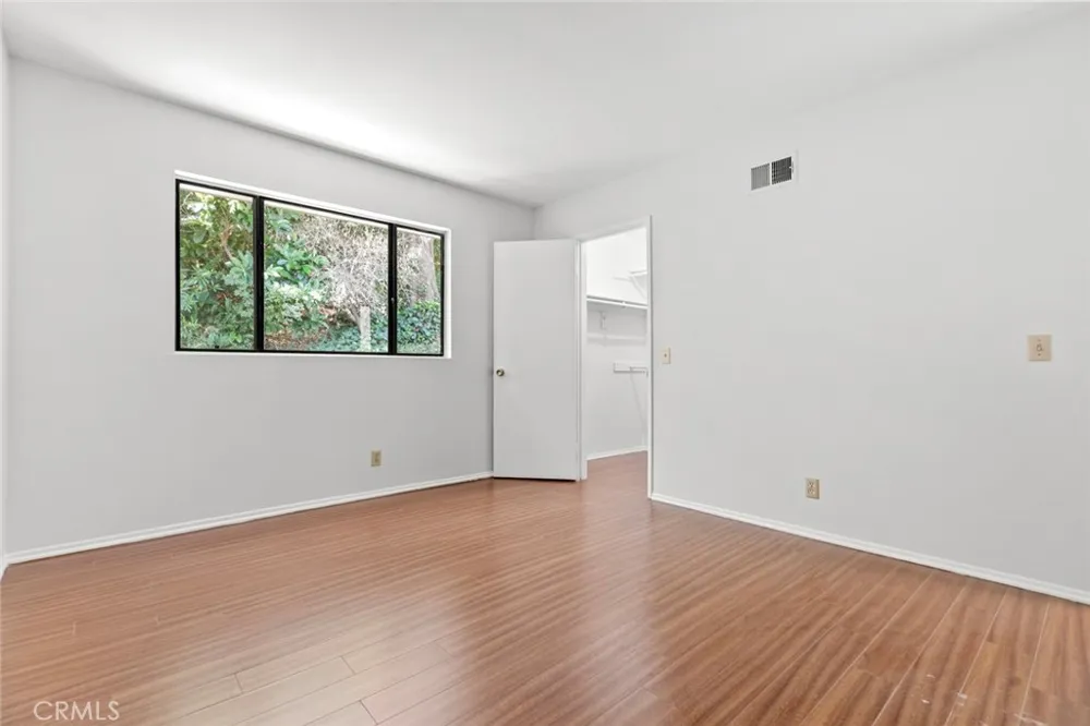 1321 Greenbriar Glendale, CA 91207